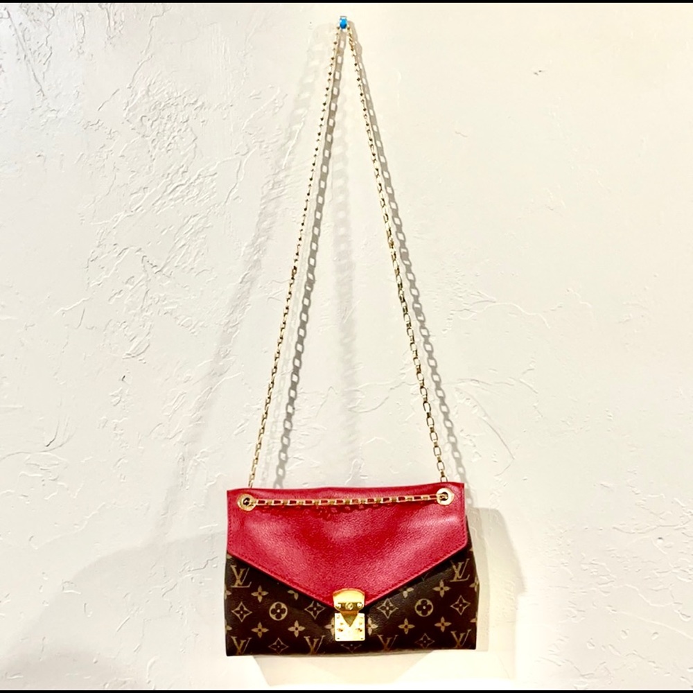 Louis Vuitton Red and Brown Monogram Chain Crossbody Bag - Picture 4 of 12